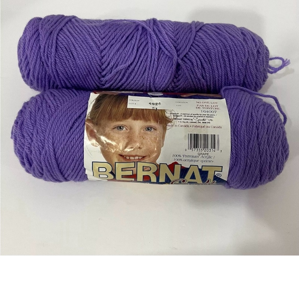 Bernat nice n soft Yarn 3oz 4624 color